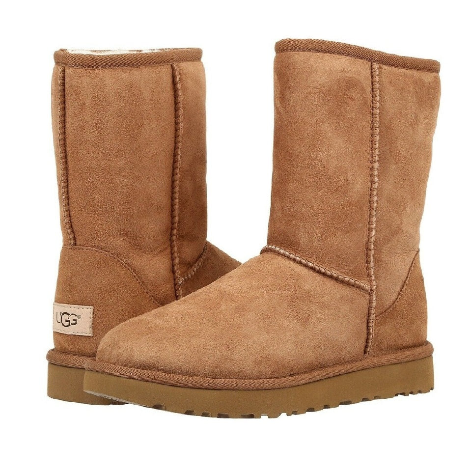 UGG Women's Classic Short II Chestnut Boot